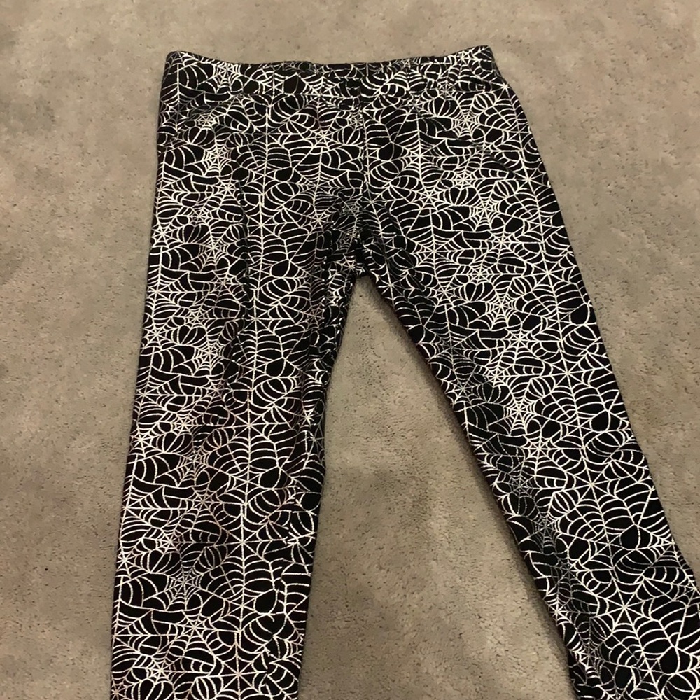 Cat and Jack Spider Web print leggings
